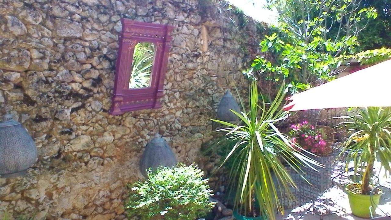 Le Domaine De La Lezardiere B&B Espiet Exteriör bild