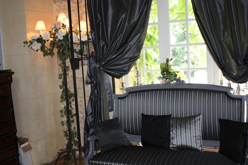 Le Domaine De La Lezardiere B&B Espiet Exteriör bild